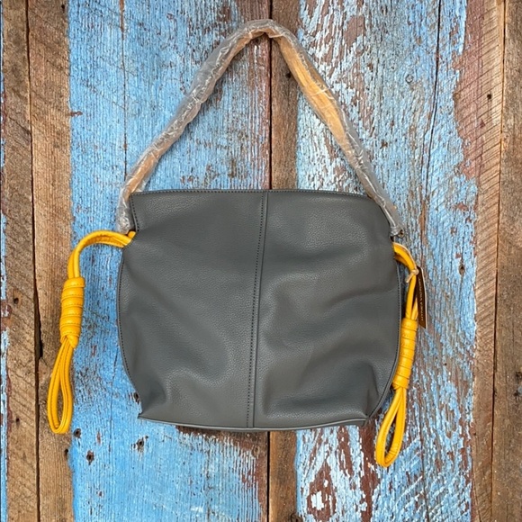Hynes Victory Drawstring Bucket Gray Shoulder Bag - Picture 2 of 8